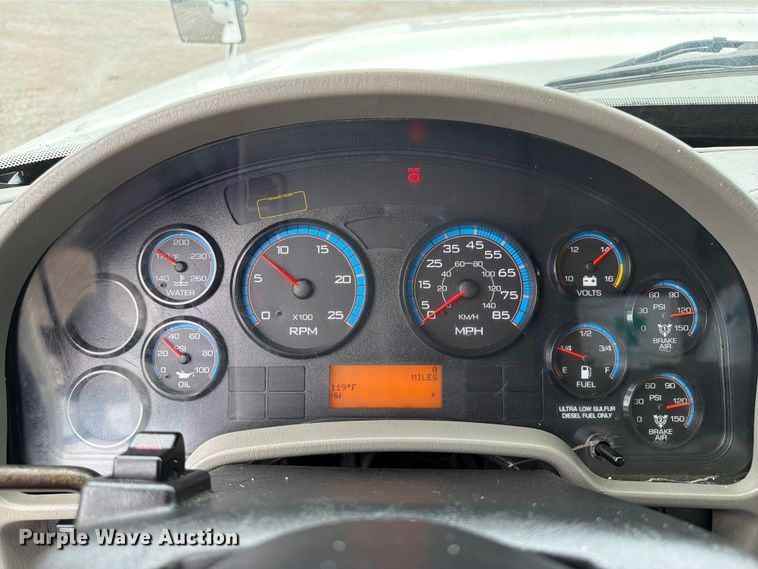 image for item FB4992 2011 International WorkStar 7600 vacuum truck