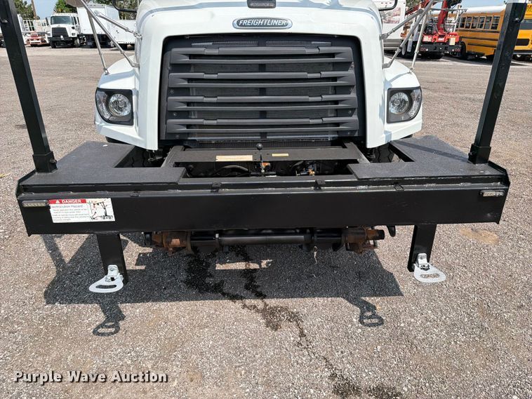 image for item FB4994 2014 Freightliner 114SD Crew Cab crane truck