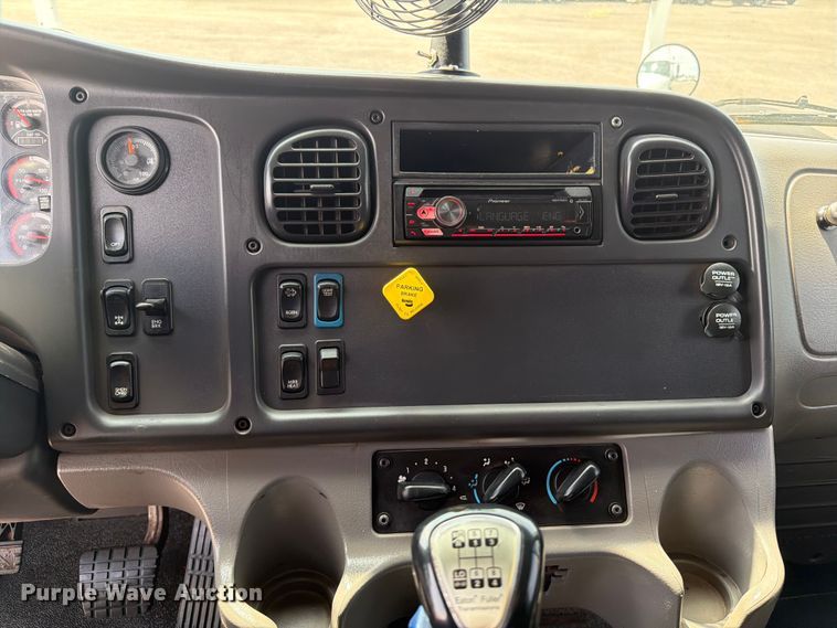 image for item FB4994 2014 Freightliner 114SD Crew Cab crane truck