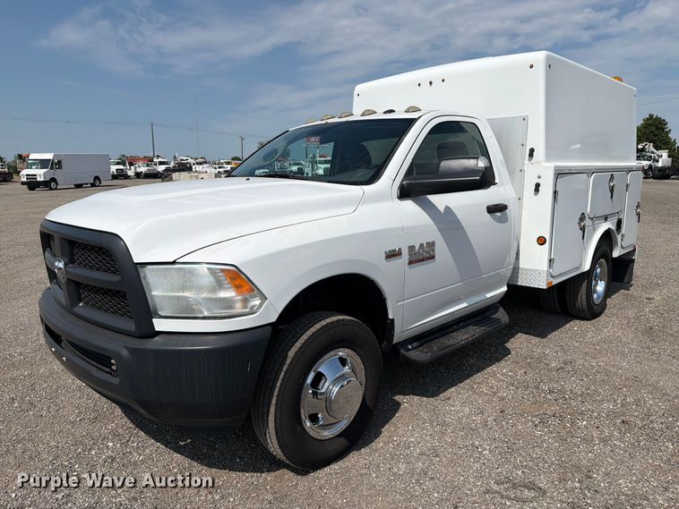 2017 RAM 3500 utility bed pickup truck