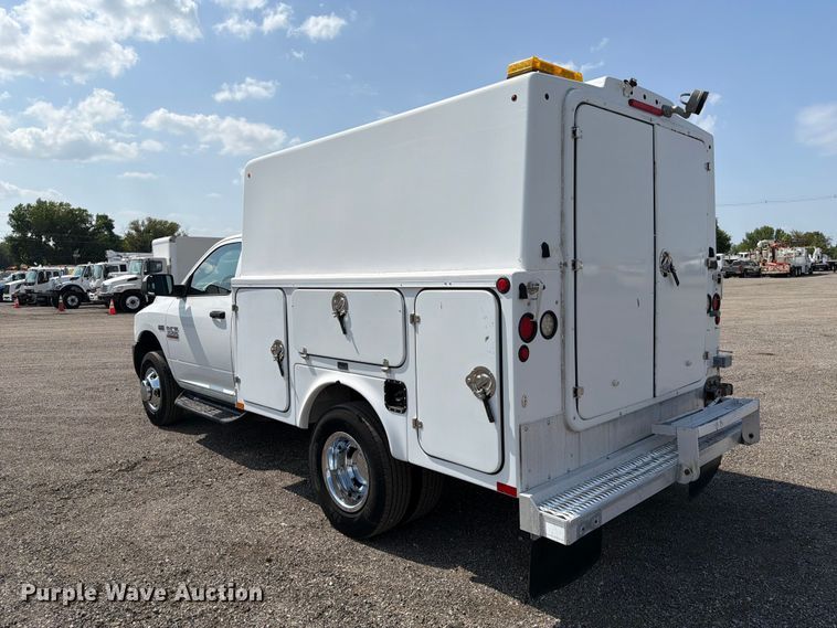 image for item FB4995 2017 RAM 3500 utility bed pickup truck