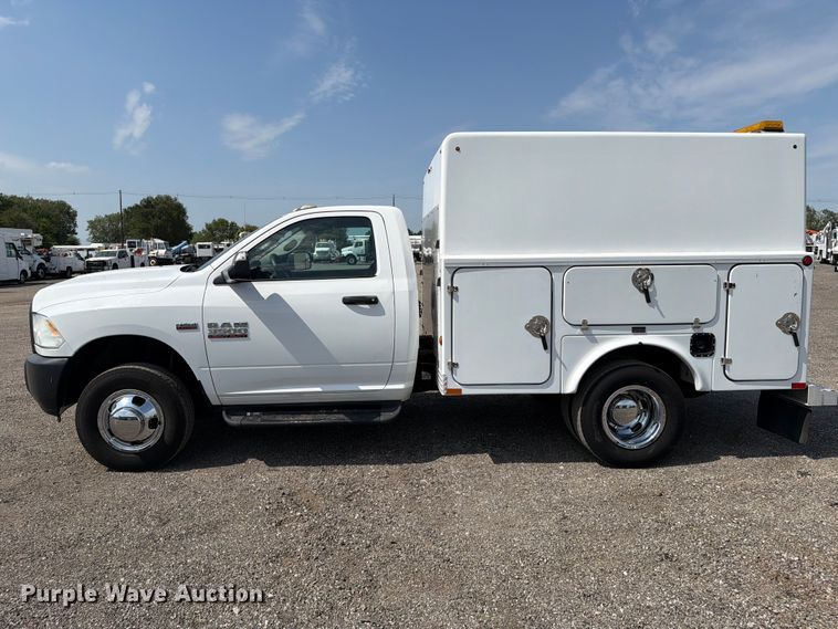 image for item FB4995 2017 RAM 3500 utility bed pickup truck