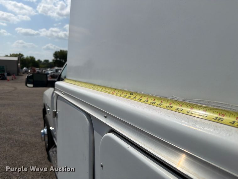 image for item FB4995 2017 RAM 3500 utility bed pickup truck
