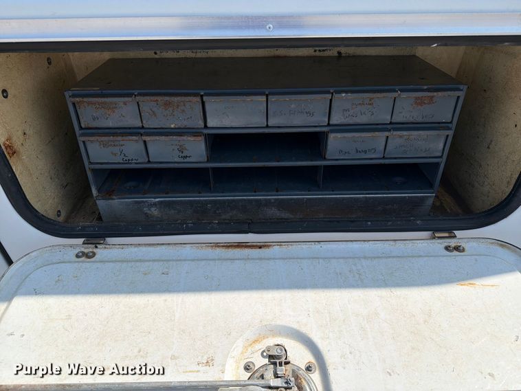 image for item FB4995 2017 RAM 3500 utility bed pickup truck