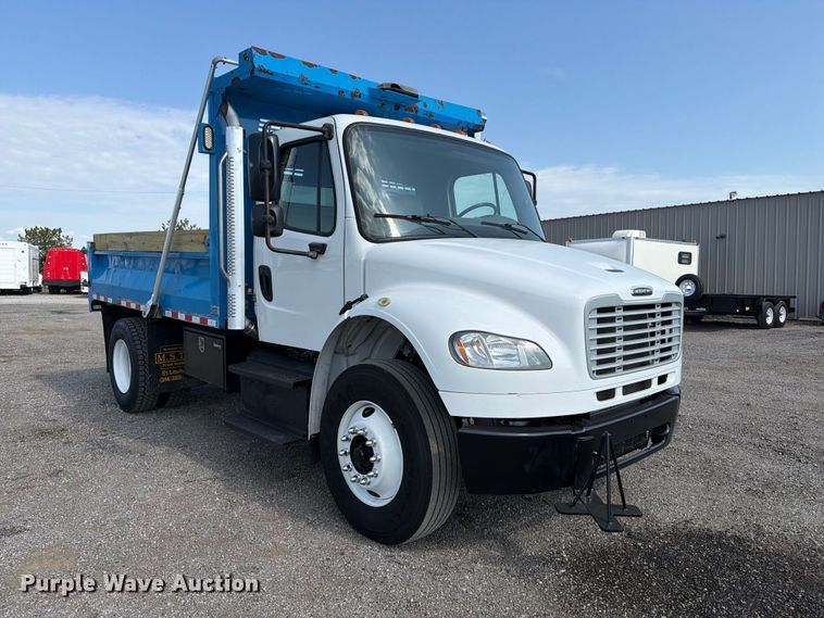 image for item FB4996 2016 Freightliner Business Class M2 dump truck