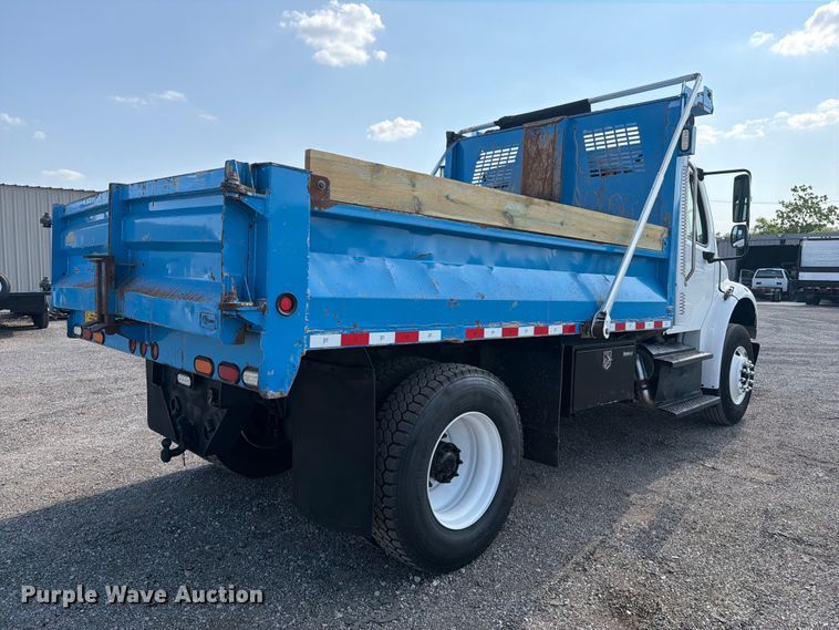 image for item FB4996 2016 Freightliner Business Class M2 dump truck