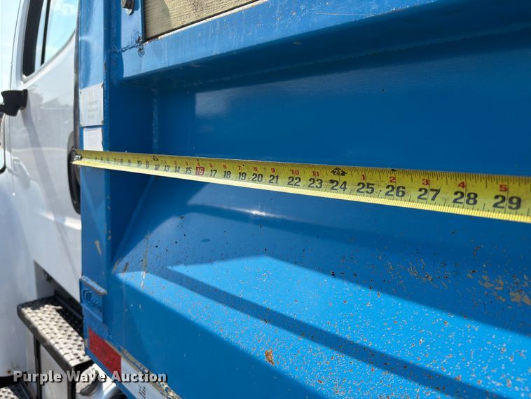 image for item FB4996 2016 Freightliner Business Class M2 dump truck