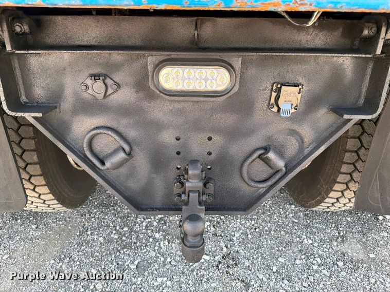 image for item FB4996 2016 Freightliner Business Class M2 dump truck