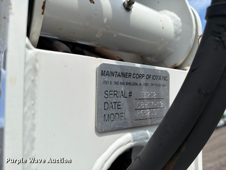 image for item FB4997 2014 Peterbilt 337 utility / service truck
