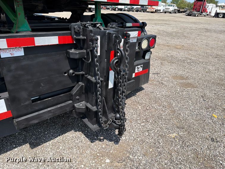 image for item FB4999 2016 International TranStar 8600 toter truck