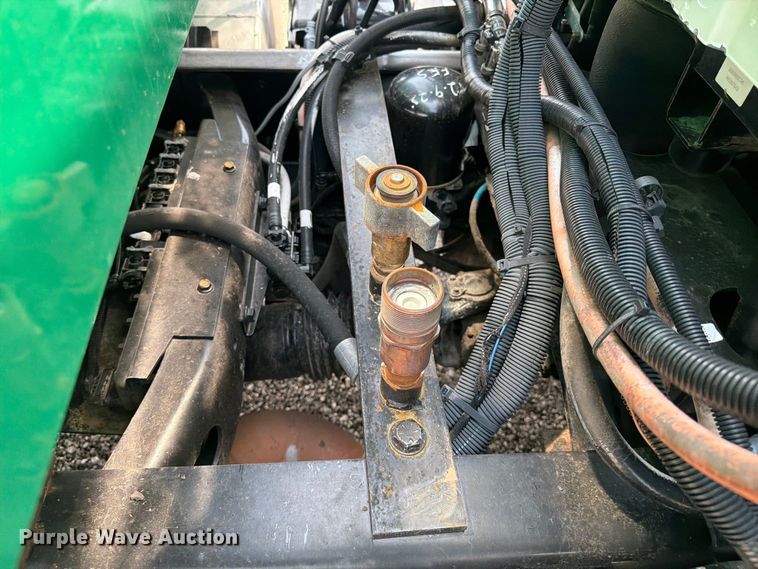 image for item FB4999 2016 International TranStar 8600 toter truck
