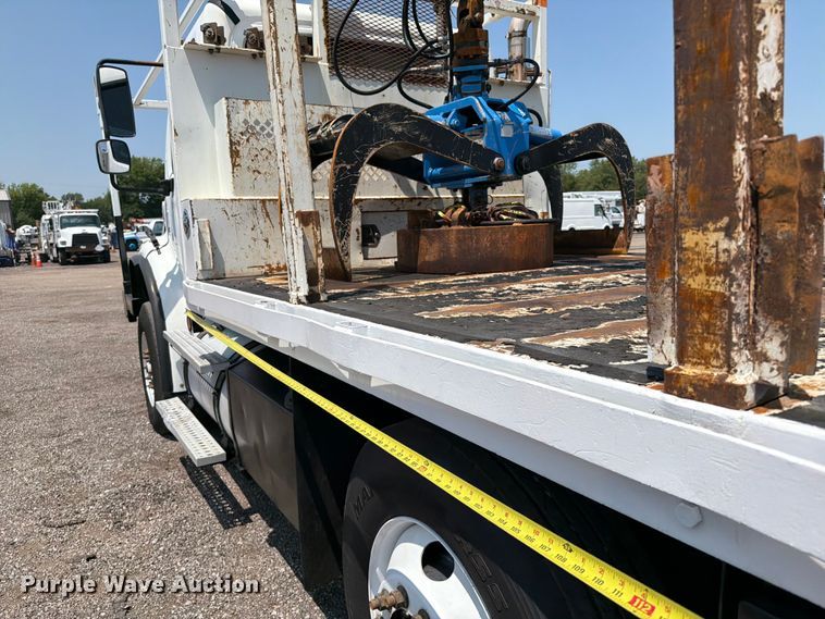 image for item FB5000 2010 Freightliner Business Class M2 crane truck