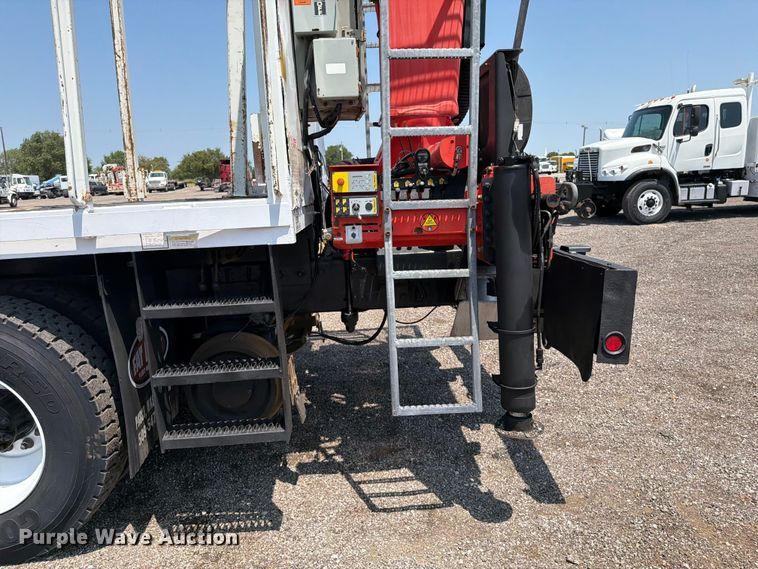 image for item FB5000 2010 Freightliner Business Class M2 crane truck