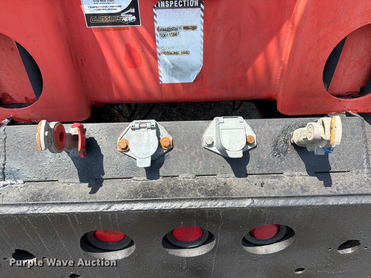 image for item FB5000 2010 Freightliner Business Class M2 crane truck
