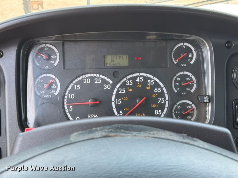 image for item FB5000 2010 Freightliner Business Class M2 crane truck