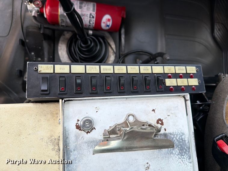 image for item FB5000 2010 Freightliner Business Class M2 crane truck