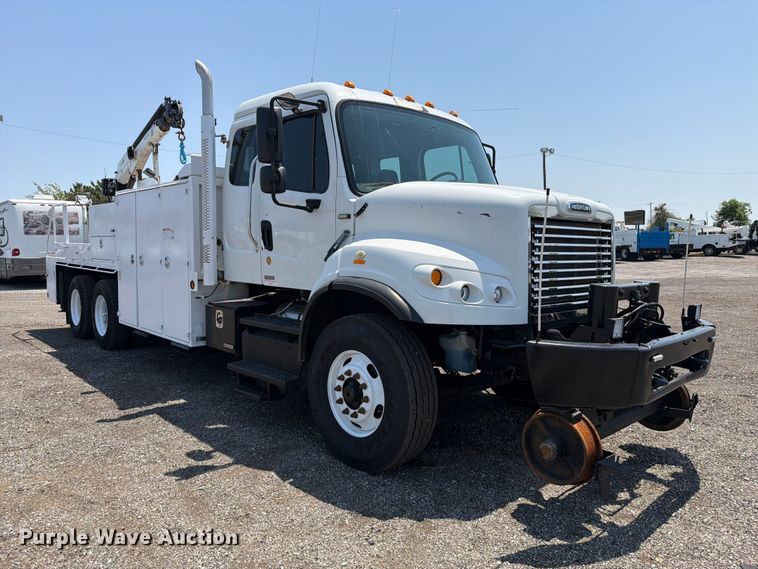 image for item FB5001 2012 Freightliner Business Class M2 crane truck