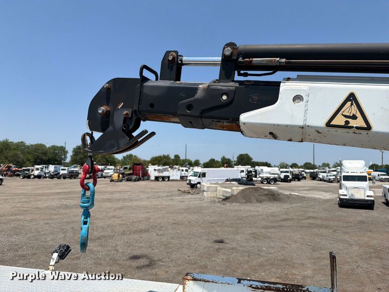 image for item FB5001 2012 Freightliner Business Class M2 crane truck