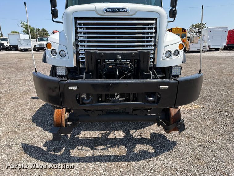image for item FB5001 2012 Freightliner Business Class M2 crane truck