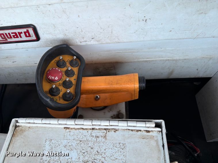 image for item FB5001 2012 Freightliner Business Class M2 crane truck