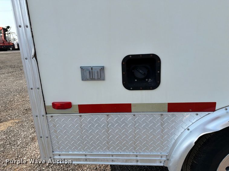 image for item FB5007 2001 Coachcraft Technologies Inc. fiber optic splicing trailer