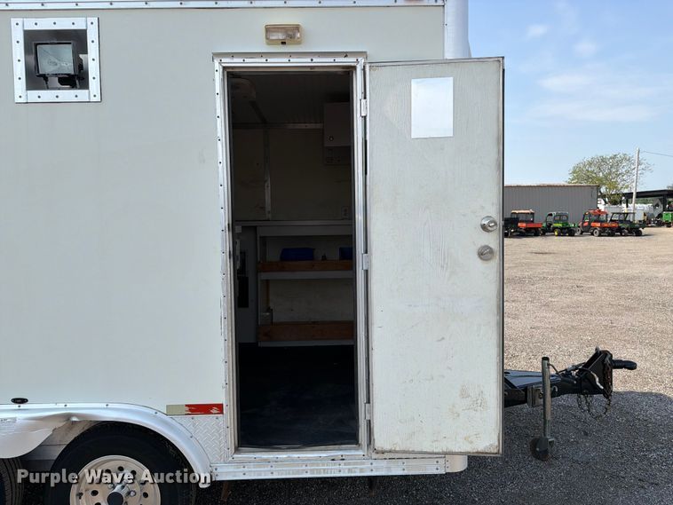 image for item FB5007 2001 Coachcraft Technologies Inc. fiber optic splicing trailer