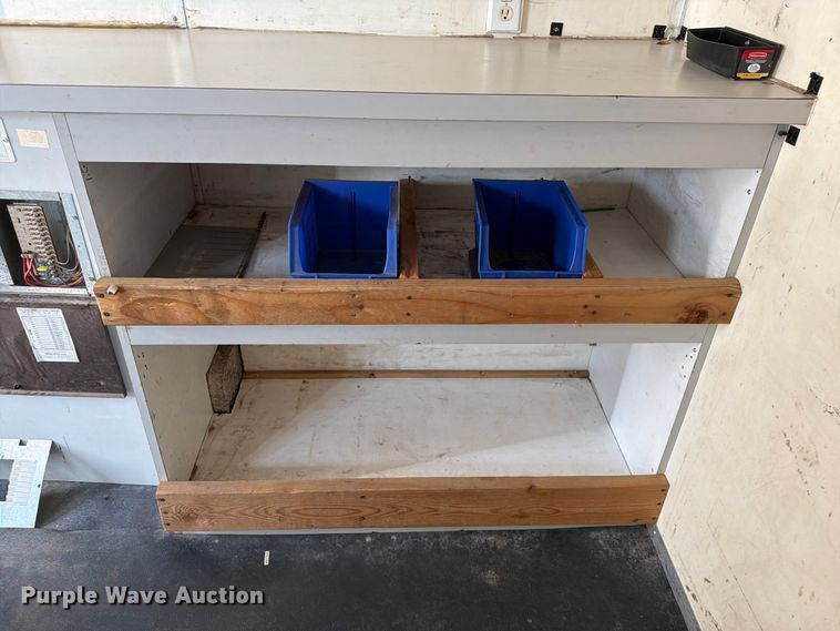 image for item FB5007 2001 Coachcraft Technologies Inc. fiber optic splicing trailer