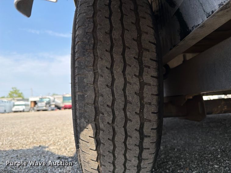image for item FB5007 2001 Coachcraft Technologies Inc. fiber optic splicing trailer