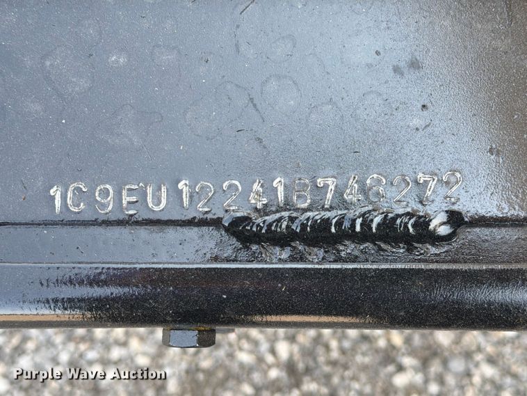 image for item FB5007 2001 Coachcraft Technologies Inc. fiber optic splicing trailer