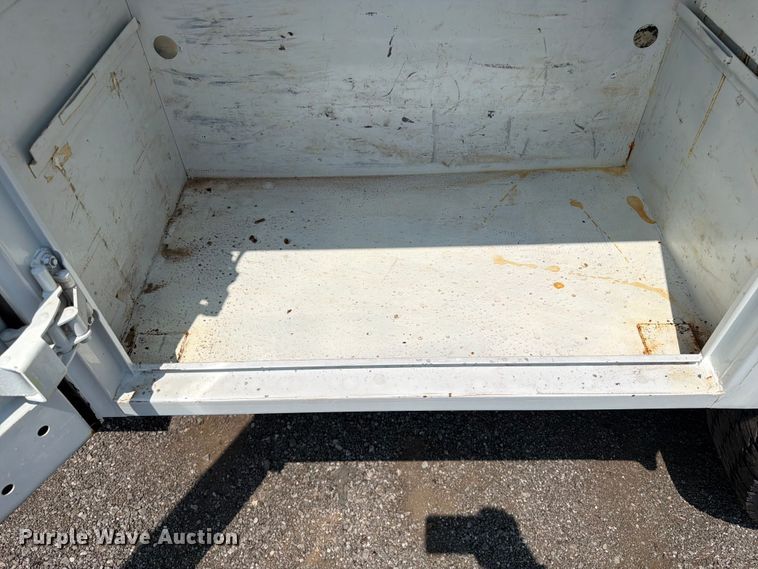 image for item FB5011 2016 RAM 4500 Crew Cab utility / service truck