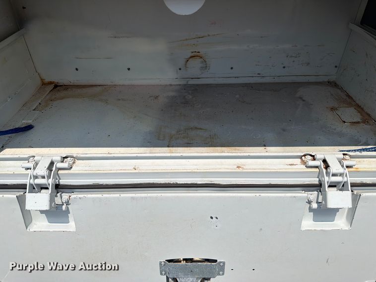 image for item FB5011 2016 RAM 4500 Crew Cab utility / service truck