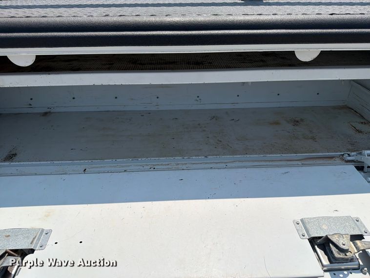 image for item FB5011 2016 RAM 4500 Crew Cab utility / service truck
