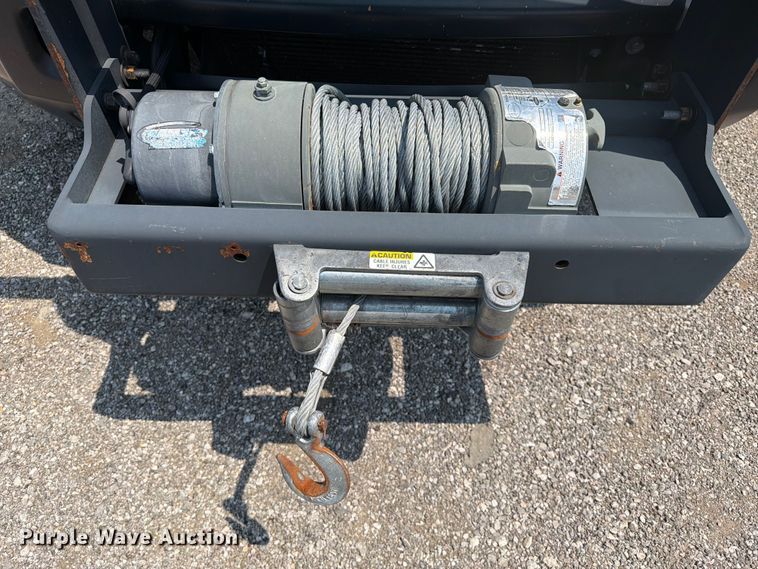 image for item FB5011 2016 RAM 4500 Crew Cab utility / service truck