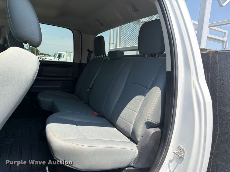 image for item FB5011 2016 RAM 4500 Crew Cab utility / service truck
