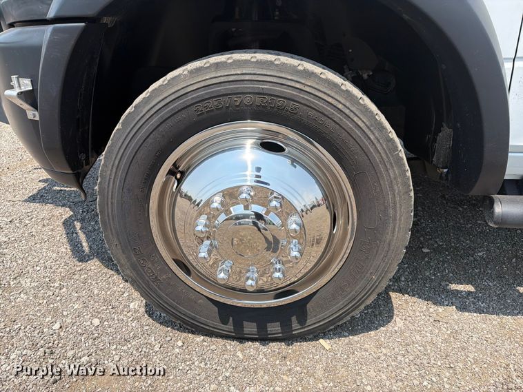 image for item FB5011 2016 RAM 4500 Crew Cab utility / service truck