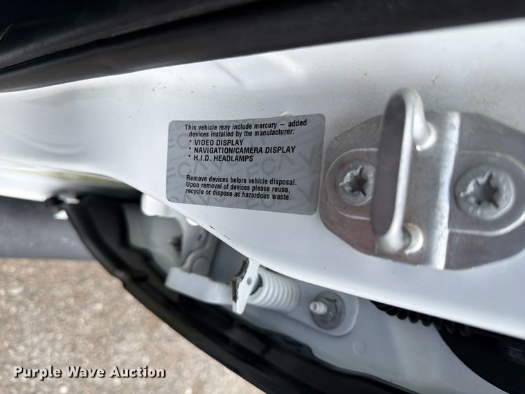 image for item FB5011 2016 RAM 4500 Crew Cab utility / service truck