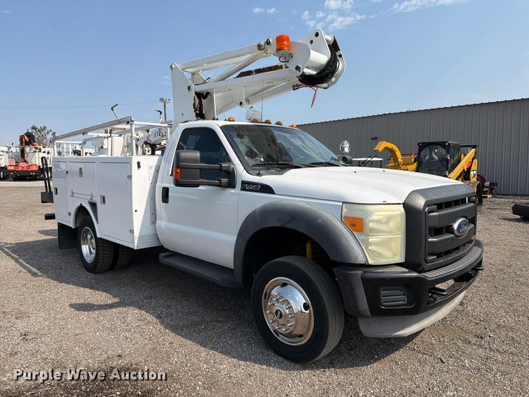 image for item FB5014 2011 Ford F450 Super Duty bucket truck