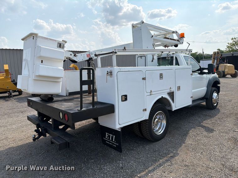 image for item FB5014 2011 Ford F450 Super Duty bucket truck
