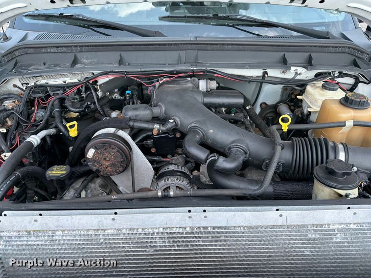 image for item FB5014 2011 Ford F450 Super Duty bucket truck