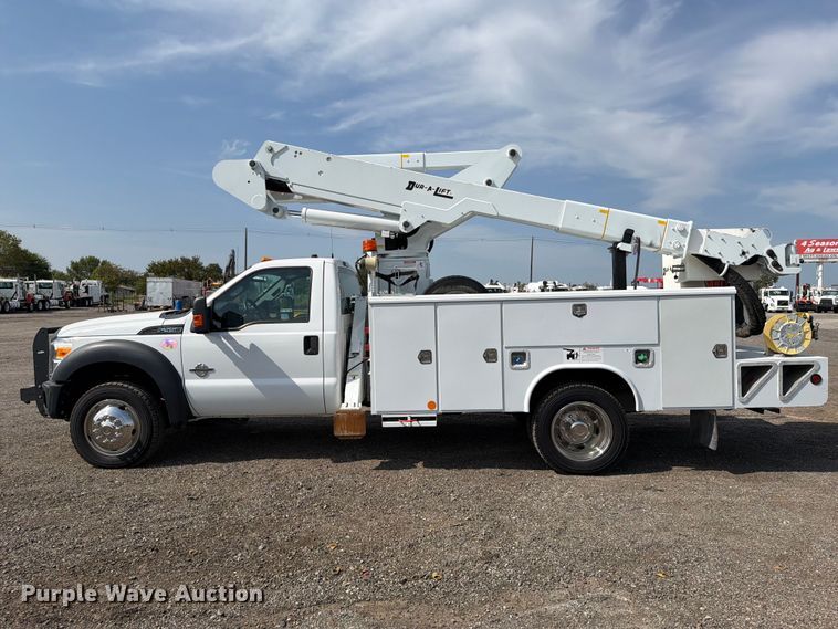 image for item FB5027 2012 Ford F550 Super Duty bucket truck