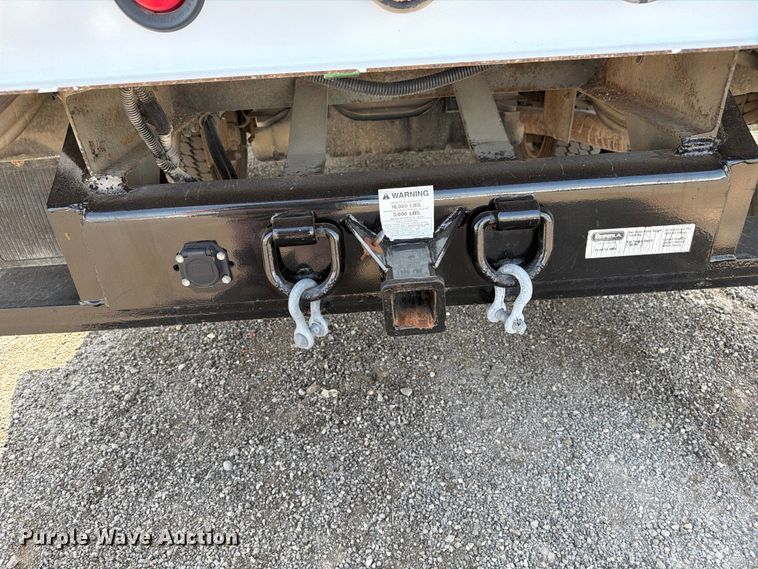 image for item FB5027 2012 Ford F550 Super Duty bucket truck