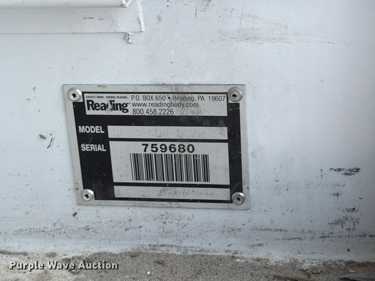 image for item FB5027 2012 Ford F550 Super Duty bucket truck