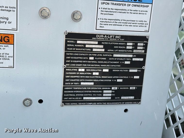 image for item FB5027 2012 Ford F550 Super Duty bucket truck