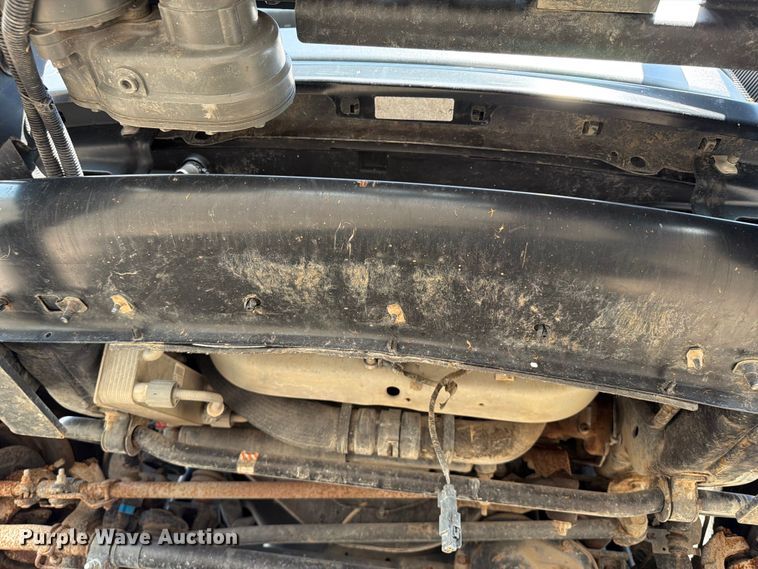 image for item FB5027 2012 Ford F550 Super Duty bucket truck