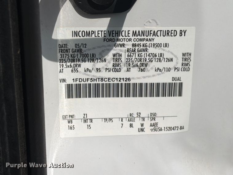 image for item FB5027 2012 Ford F550 Super Duty bucket truck