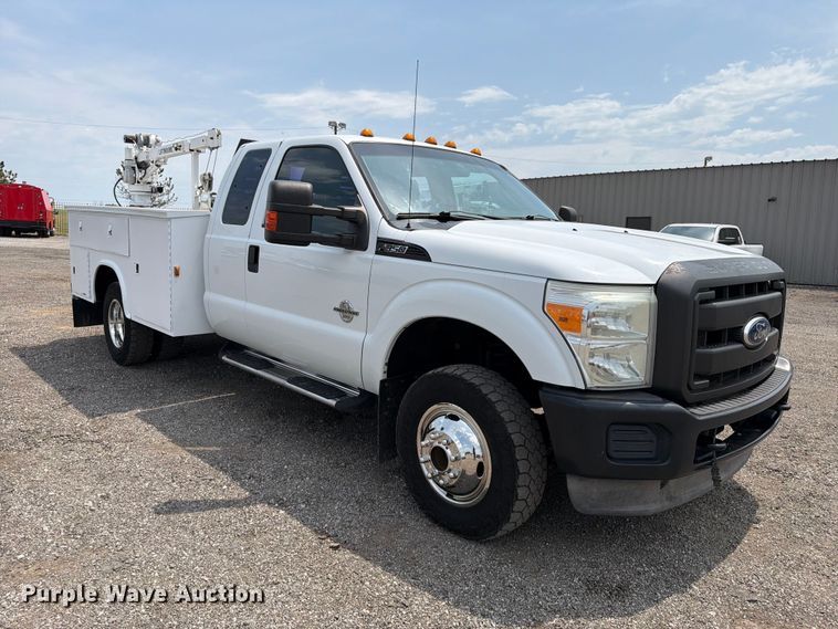 image for item FB5034 2011 Ford F350 Super Duty Ext. Cab utility bed pickup truck