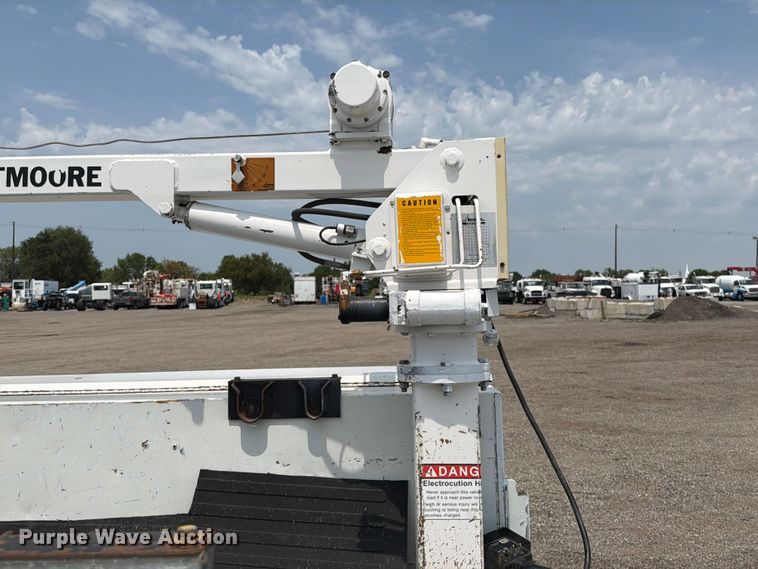 image for item FB5034 2011 Ford F350 Super Duty Ext. Cab utility bed pickup truck