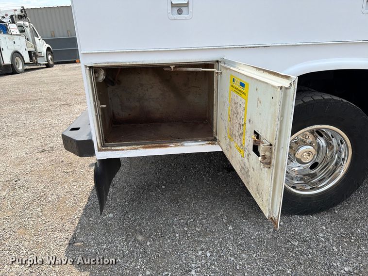 image for item FB5034 2011 Ford F350 Super Duty Ext. Cab utility bed pickup truck