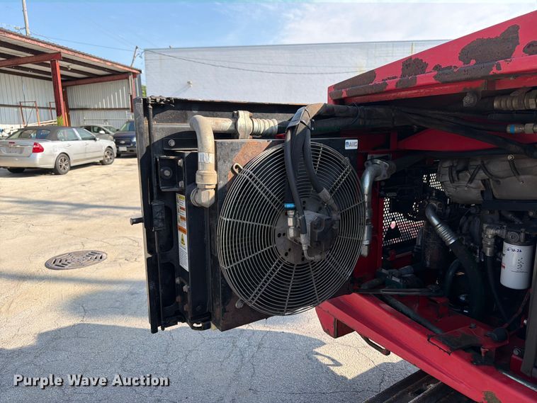 image for item FB5861 2015 Fecon FTX128-20SST forestry mulcher