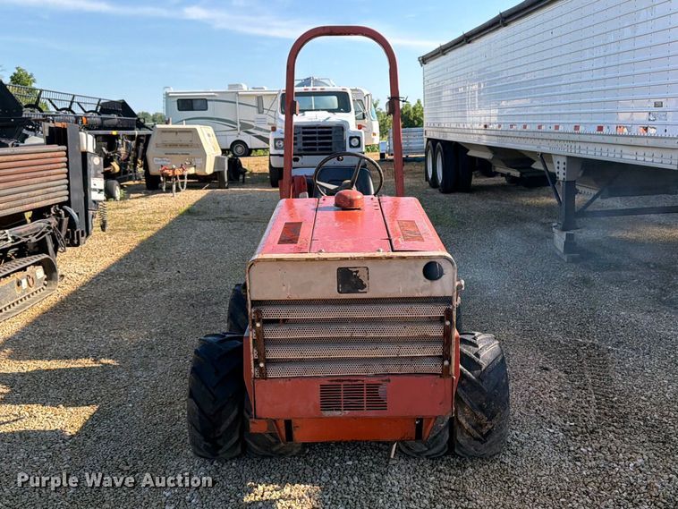 image for item FB5873 Ditch Witch 350SX cable plow